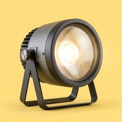 Un projecteur de scène allumé